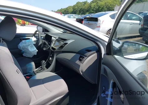 2016 Hyundai Elantra Se z USA, uszkodzony, nr VIN 5NPDH4AEXGH796054